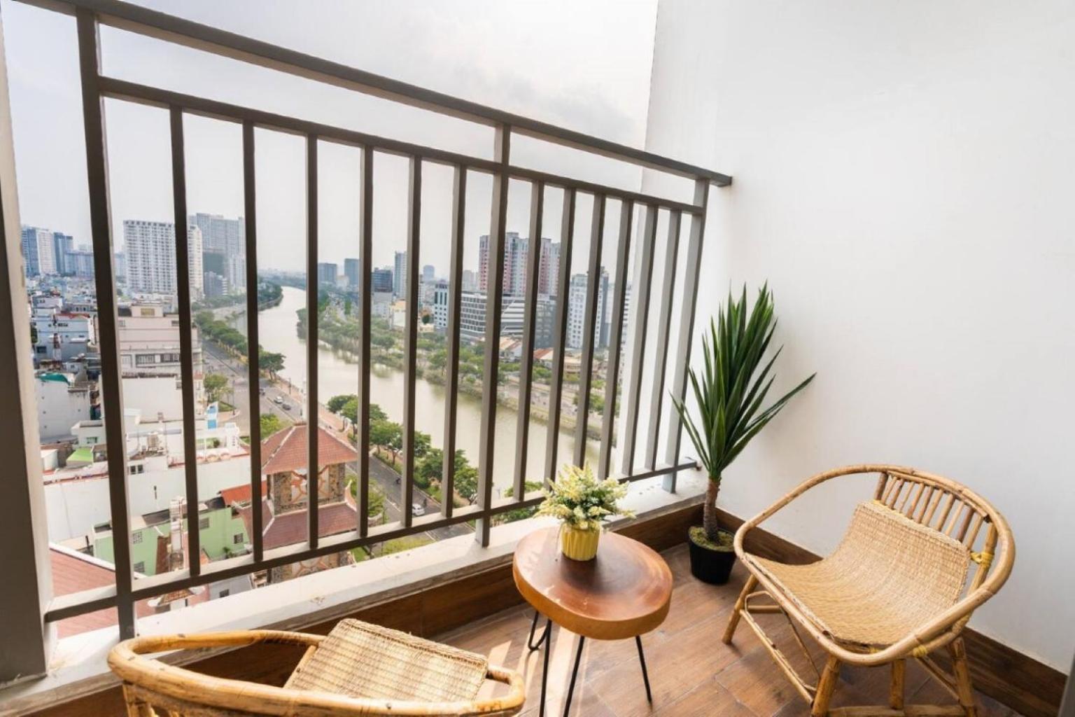 The Rivergate Apartments & Condo Saigon โฮจิมินห์ซิตี้ ภายนอก รูปภาพ